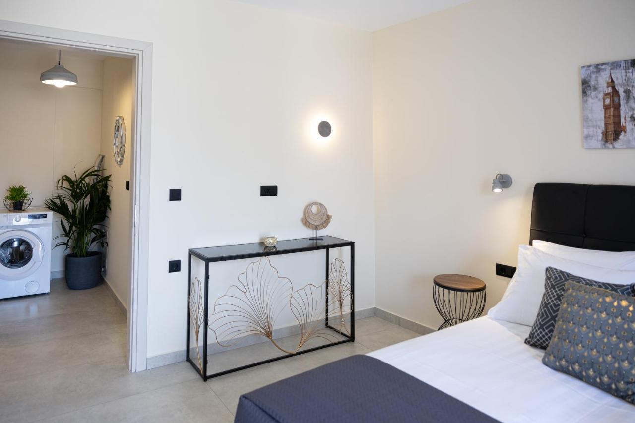 Meraviglia Residence - Amethyst Apartment อาร์กอสโตลี ภายนอก รูปภาพ