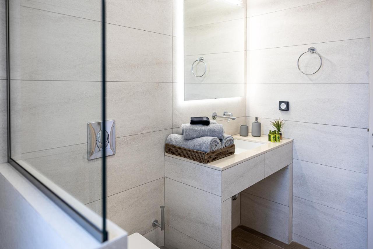 Meraviglia Residence - Amethyst Apartment อาร์กอสโตลี ภายนอก รูปภาพ